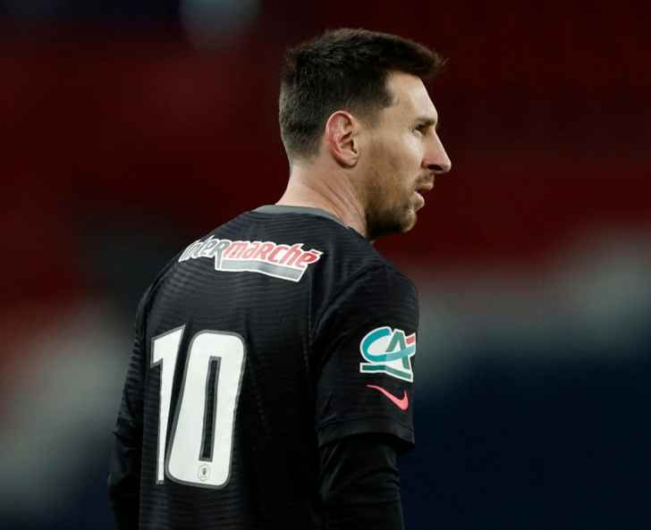 السبب وراء ارتداء ميسي القميص رقم 10 في كأس فرنسا